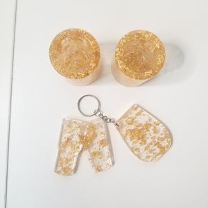 Resin shot glasses with key 1 keychain